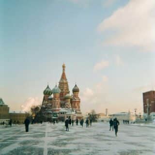 maria-lysenko-rOBGOs9pflE-unsplash